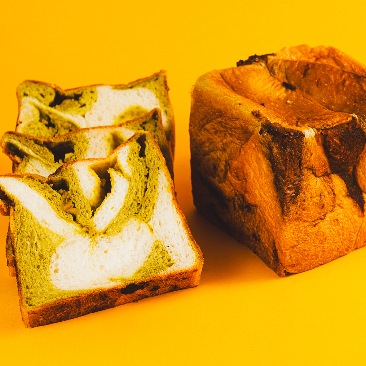 ピスタチオ食パン