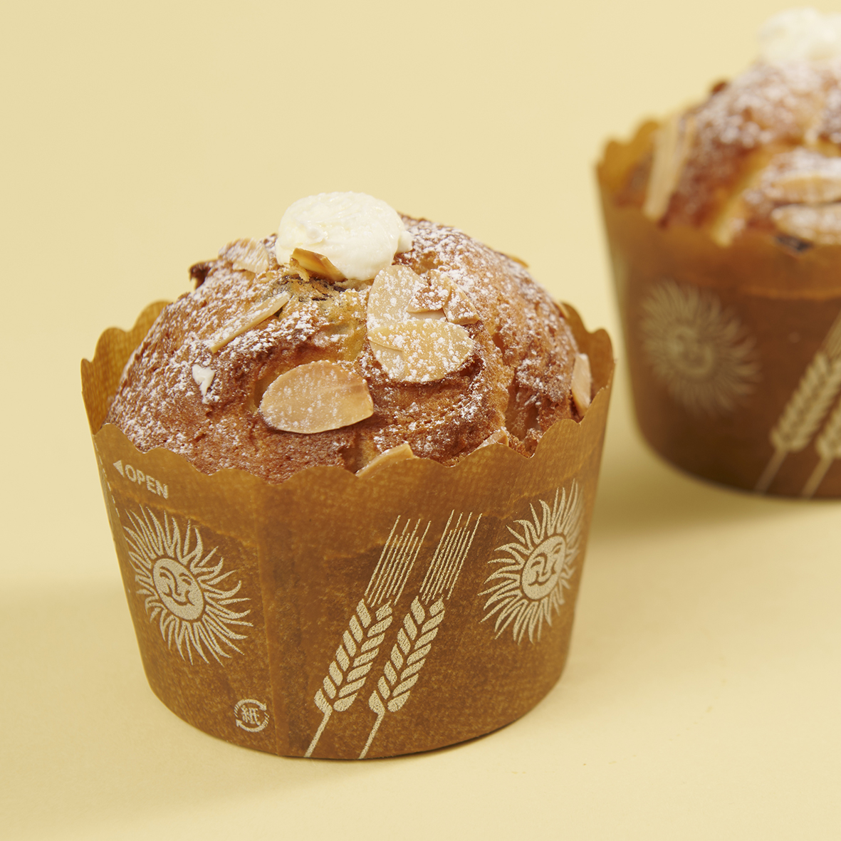 自家製ラムレーズンマフィン